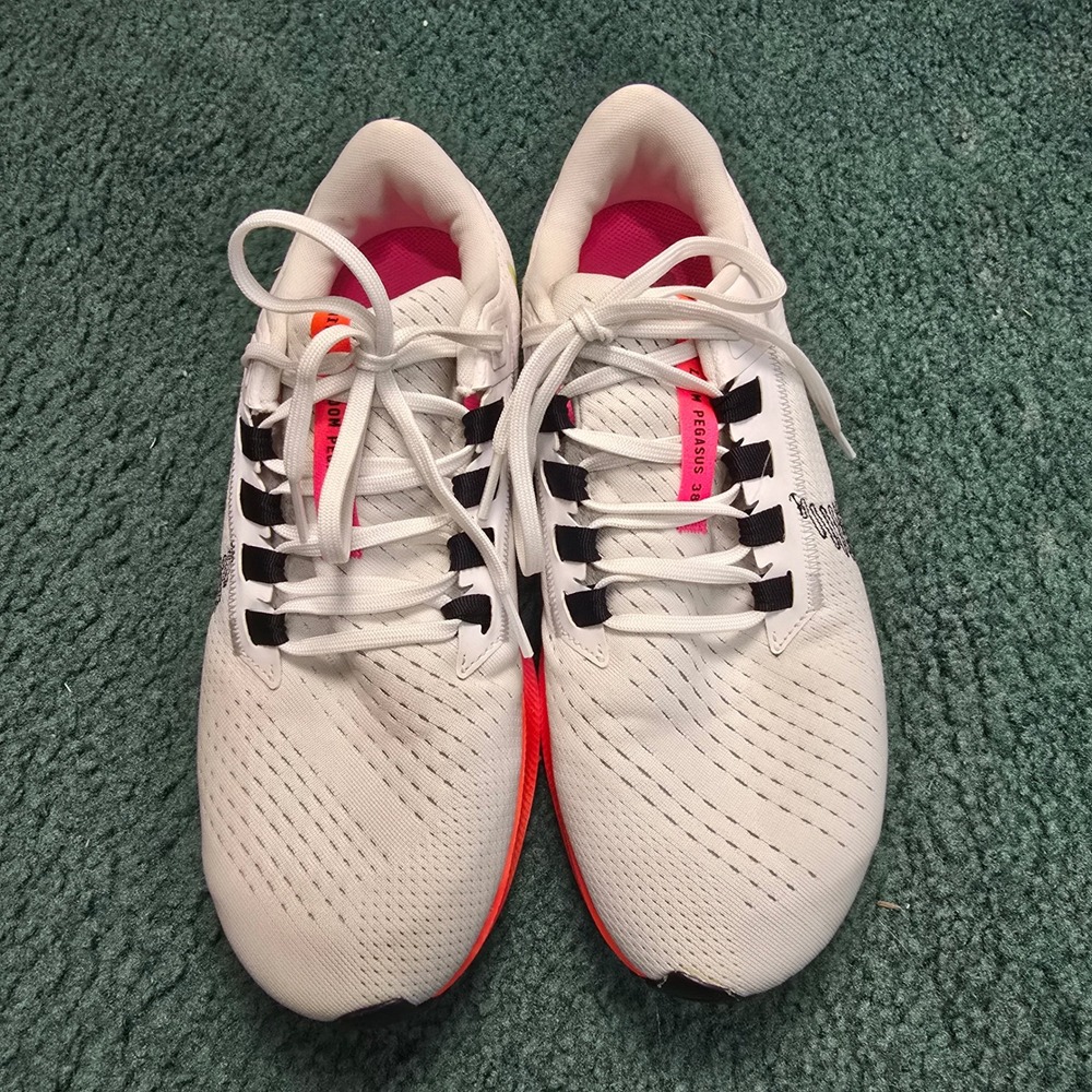 Nike Air Zoom Pegasus 38 Flyease 9.5 Womens Running Shoes White Pink DJ5401-100
